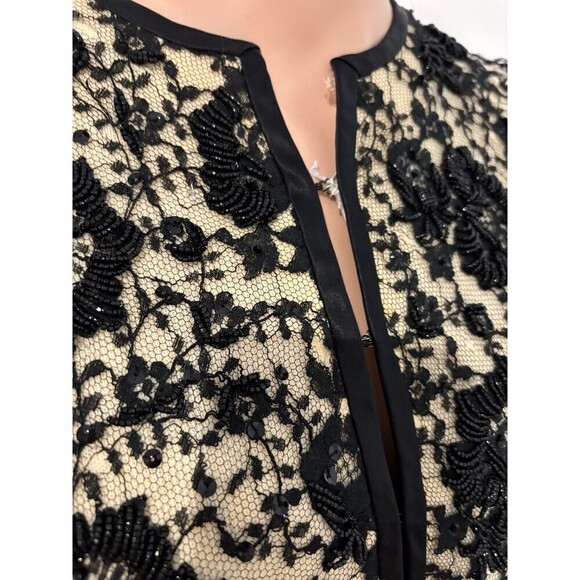 NO TAG Vintage Black Lace Beaded Silk Lined 3/4 Sleeve Hook Eye Crop Jacket SM - Picture 6 of 13